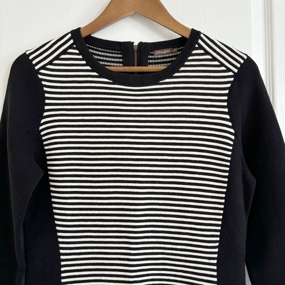 J. McLaughlin Knit Striped Color Block Dress Medium Black White - Picture 3 of 9